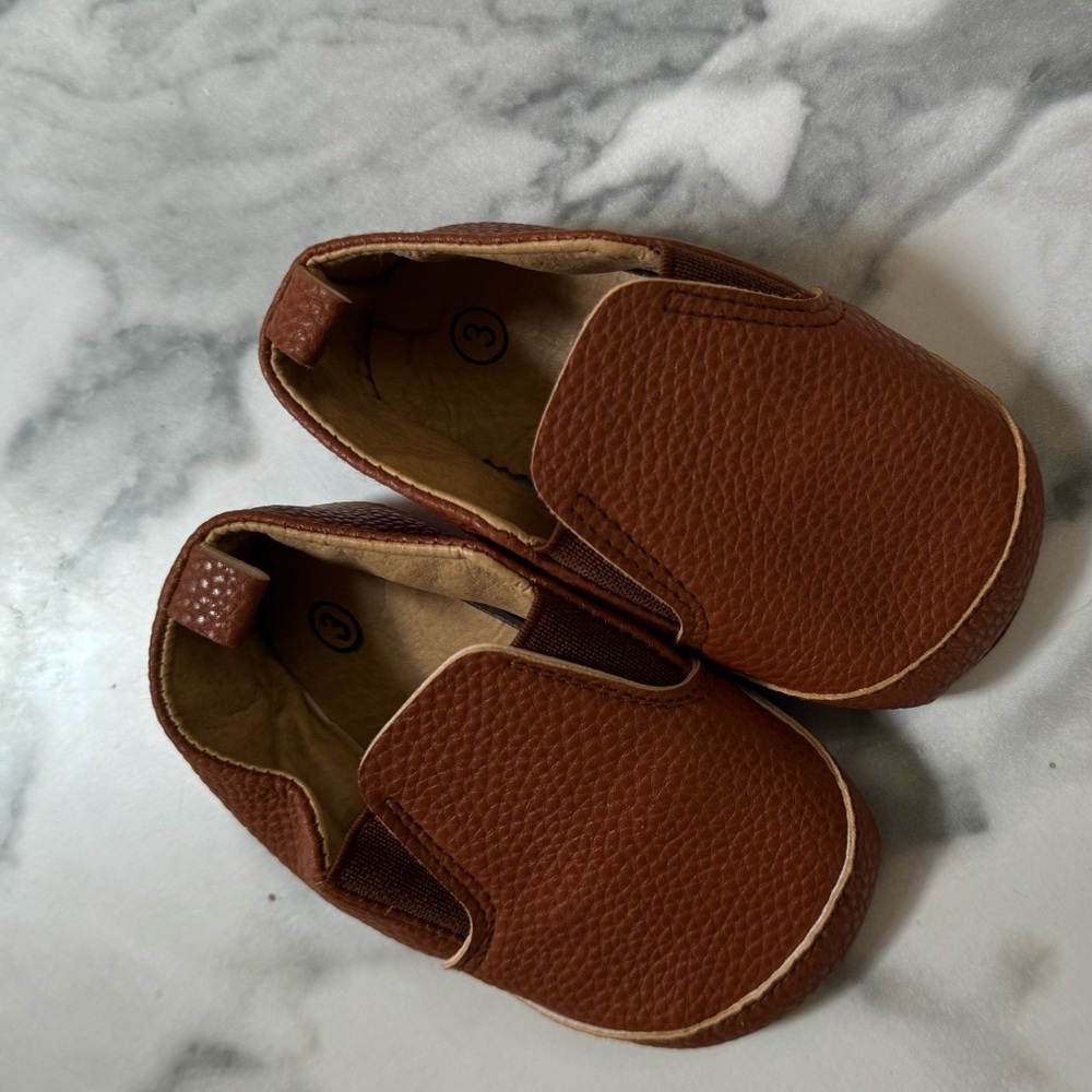 Brown Kids Slip-On Shoes baby boy and girl size 3 infant